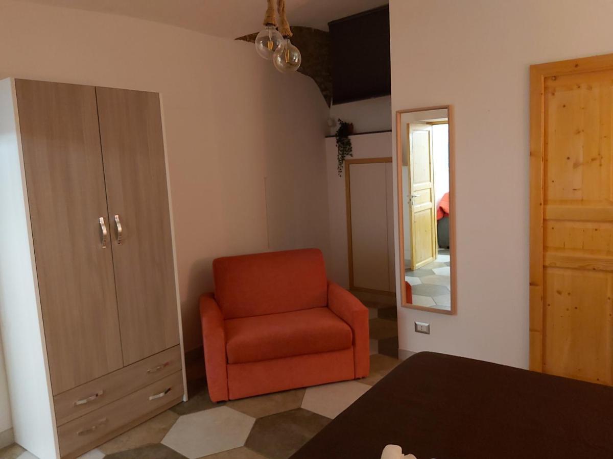 Un Salto A Apartment *